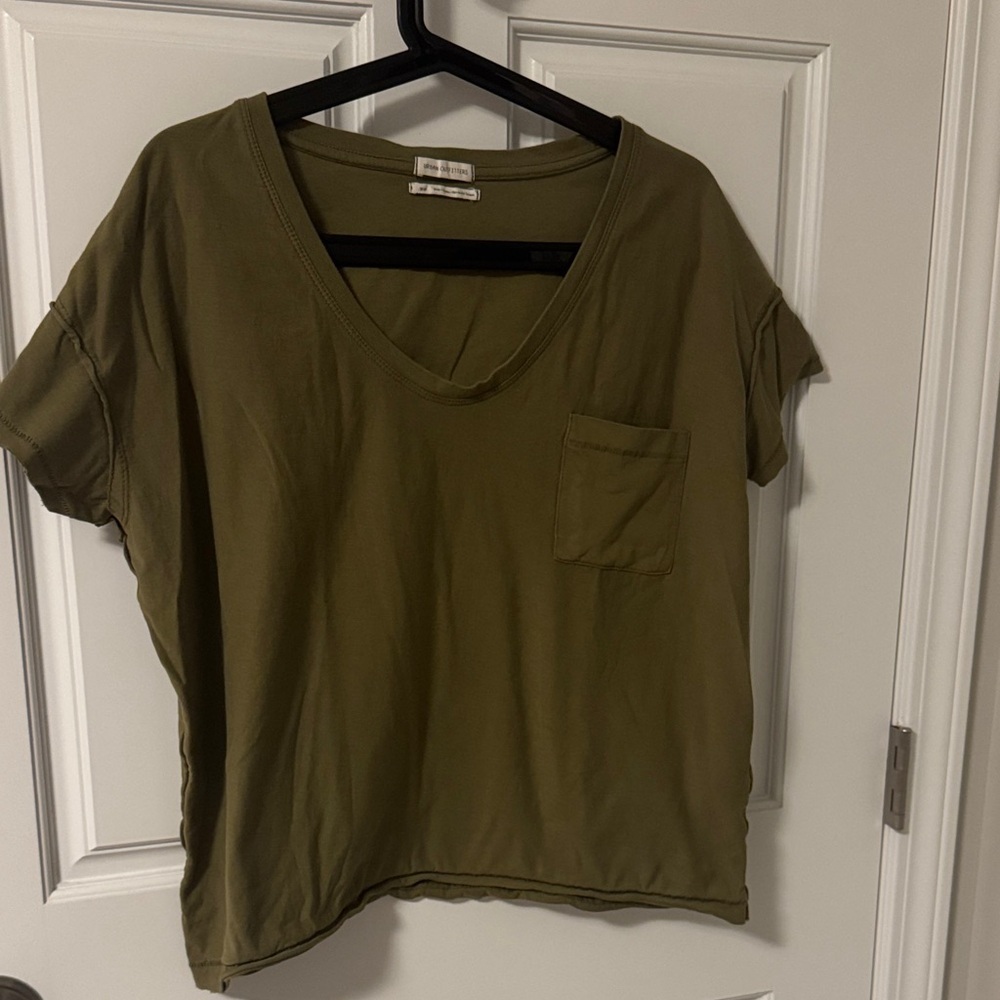 Urban Outfitters Olive Short Sleeve Tee